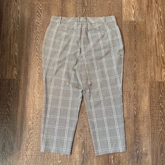 Ava & Viv Plaid Pants - Size 16W - Picture 3 of 14
